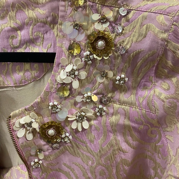 Gorgeous two piece brocade embellished short set - Picture 3 of 6